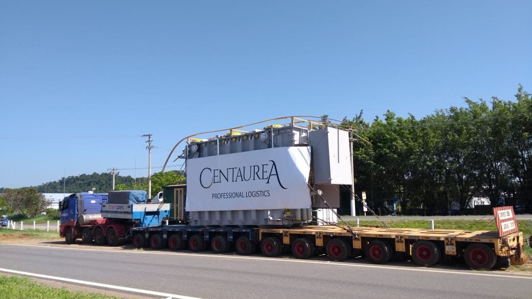 Centaurea project cargo — oversized transformer on a road move